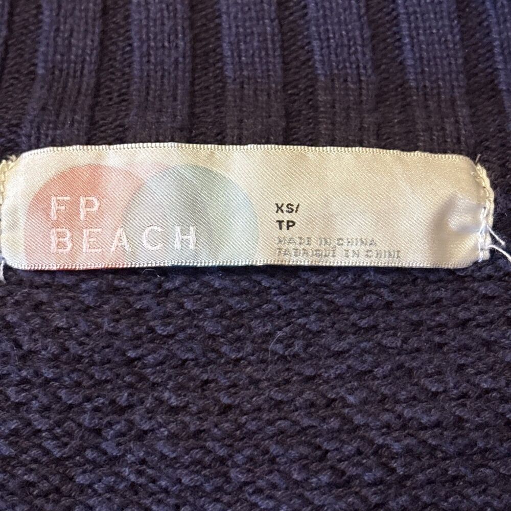 FP Beach Free People Blue Cotton Cropped Cardigan Sweater Dolman SZ XS - Picture 3 of 6